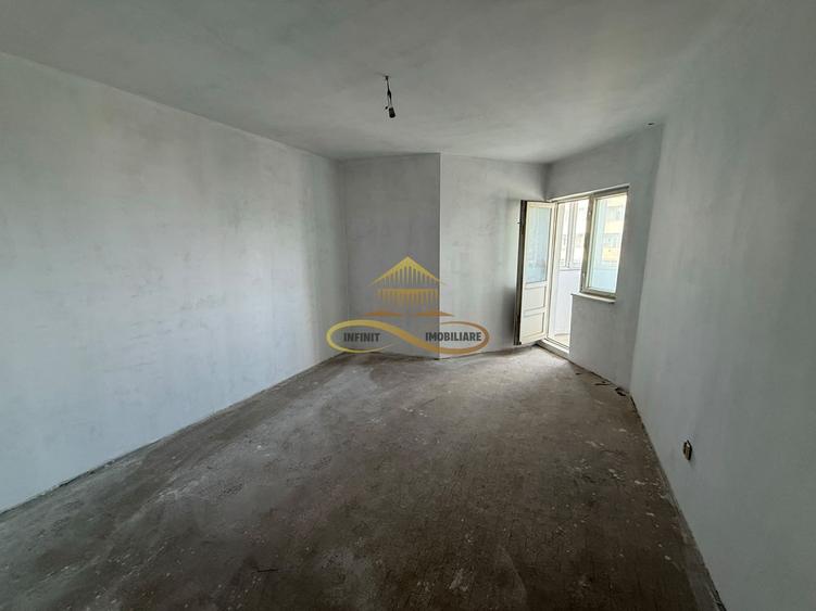 Apartament 3 camere de vanzare in Bacau