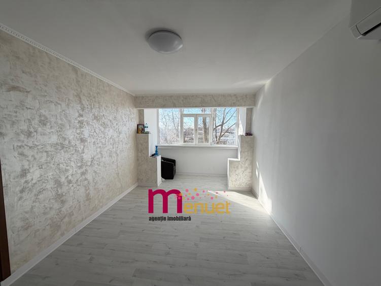Apartament 2 camere,str.Alunisului,etaj 2