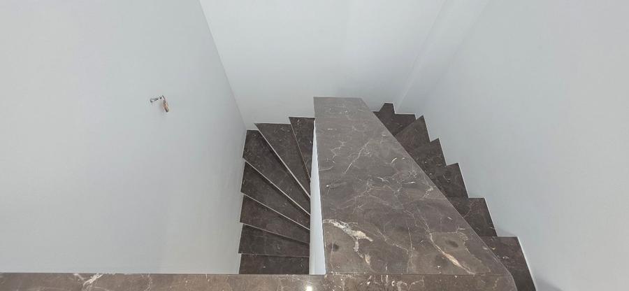 Giulesti  duplex P+1 4 camere de vanzare