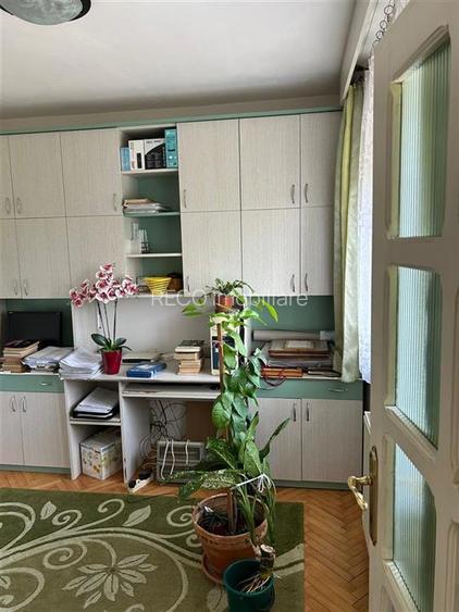 RECO Casa 5 camere zona Oncea - 8