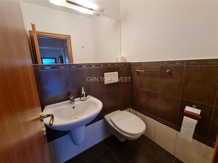 Apartament 3 camere 2 bai si 2 balcoane zona Centrala - 10