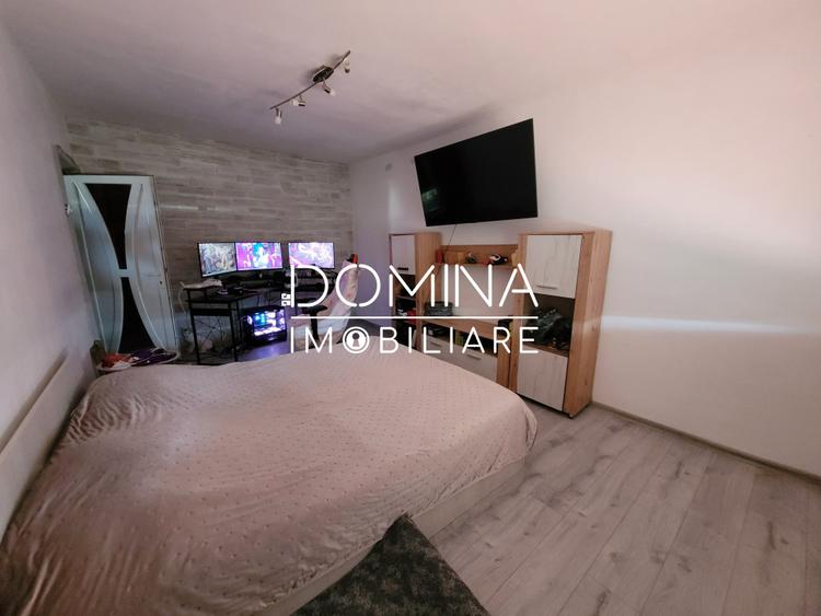 Vânzare apartament 2 camere, decomandat, vizavi de Mall Tg Jiu