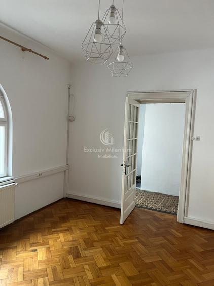 Domenii - Arcul de Triumf /Casin Spatiu Birouri la Vila/Casa + Curte si Garaj