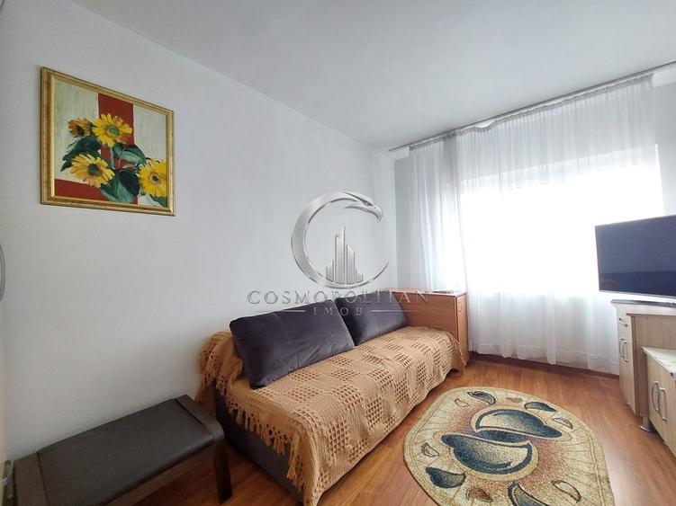 Apartament cu 3 camere zona 0 ~ etaj 5 din 6 ~ Confort 1 decomandat ~ renovat