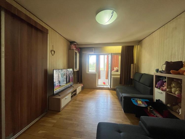 Vanzare apartament 3 camere Calea Ferentari