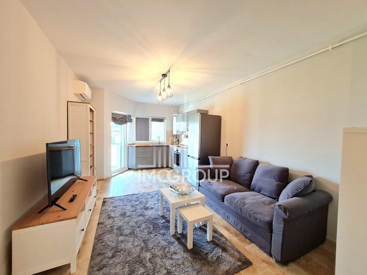 Apartament modern 2 camere de inchiriat cu dressing, garaj, AC