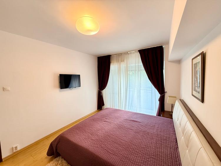 Unirii-Casa Poporului/ Bd. Libertatii/ Parcul Izvor/ Vederea panoramica