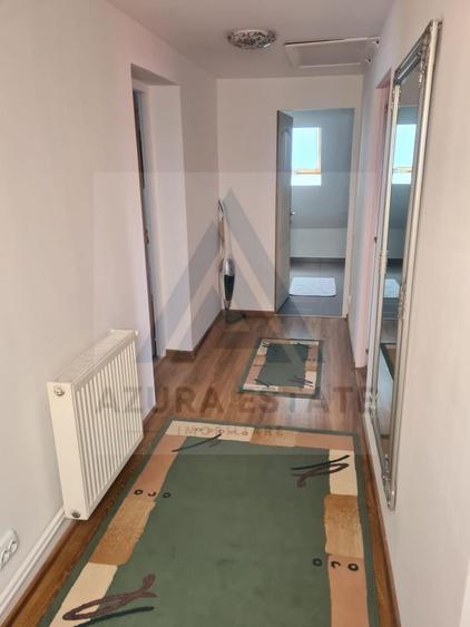 Case moderne x 2 cu 315 mp utili impreuna si teren 500 mp in Terezian