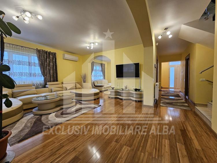 Casa individuala | Garaj | 200 mp | Asfalt | Mobilata | Alba-Micesti