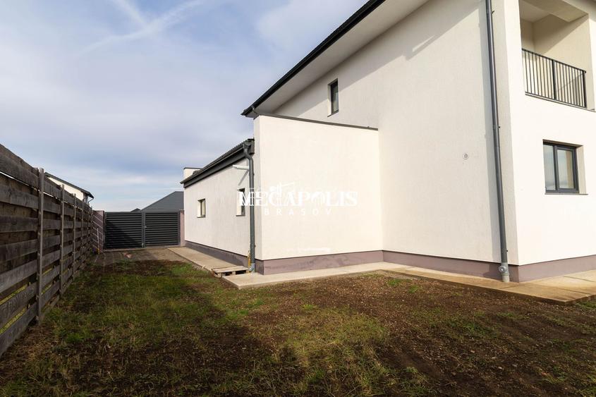 Casă tip duplex de vânzare | 5 camere | 135 mp utili | teren 430 mp - 30