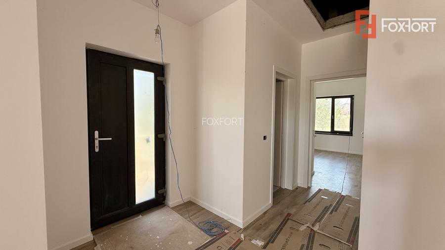 Duplex cu 3 camere si 2 bai pe parter, zona Albina - 8