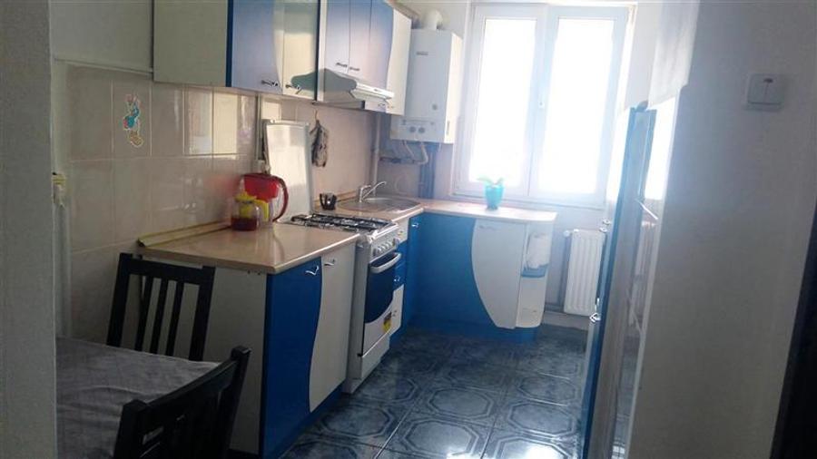 Apartament 2 camere etaj intermediar Calea Bucuresti