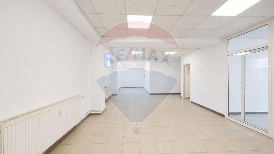 Spațiu birouri (4-5) de 130mp de închiriat în zona Calea Plevnei