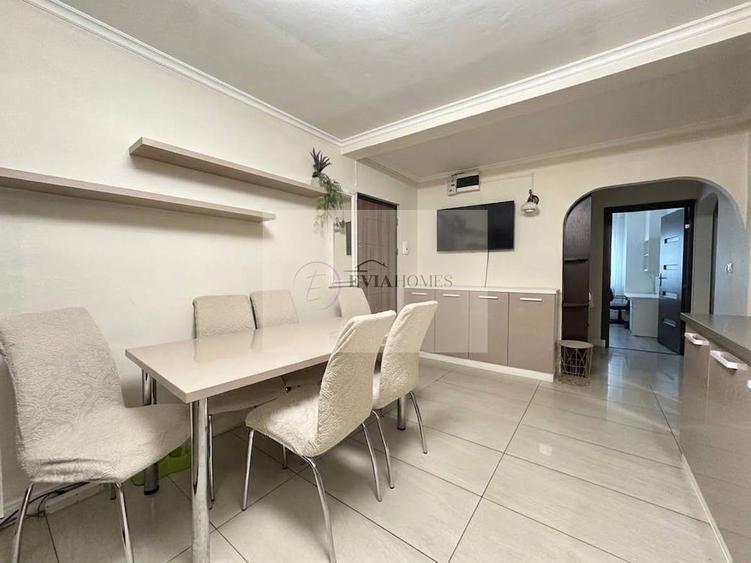 3 camere/2 bai/2 balcoane/boxa/ Lacul Roșu/ Marasti