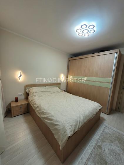 TOMIS III - MACUL ROSU - 3 CAMERE DECOMANDAT - MOBILAT MODERN - -175000 E