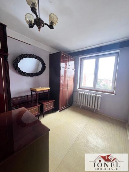 Apartament patru camere de vanzare in Sebes