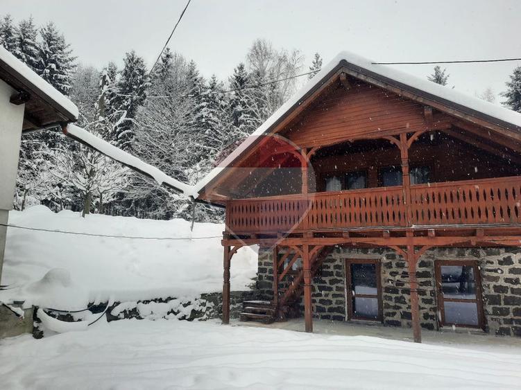 Hotel / Pensiune cu 6 camere de vânzare