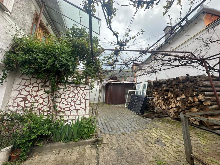 Casa Individuală 115 mp| 5 camere, teren 496 mp| zona Cugir