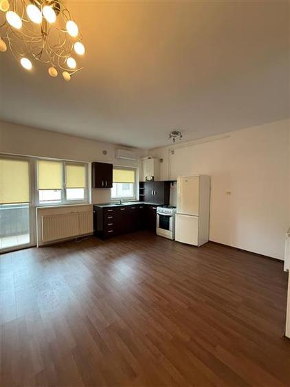 Exclusivitate, Garsoniera 47 mp, Zona Tractorul, Brasov