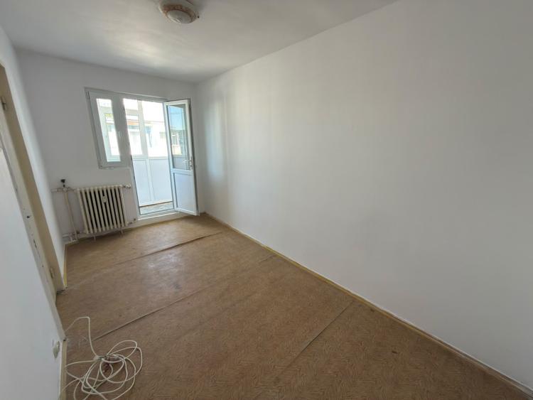 Apartament 2 camere, 39.30 mp, zona Malu Rosu