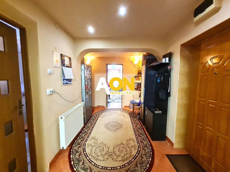 Apartament 3 Camere, 75 mp, Decomandat, Zona Cetate