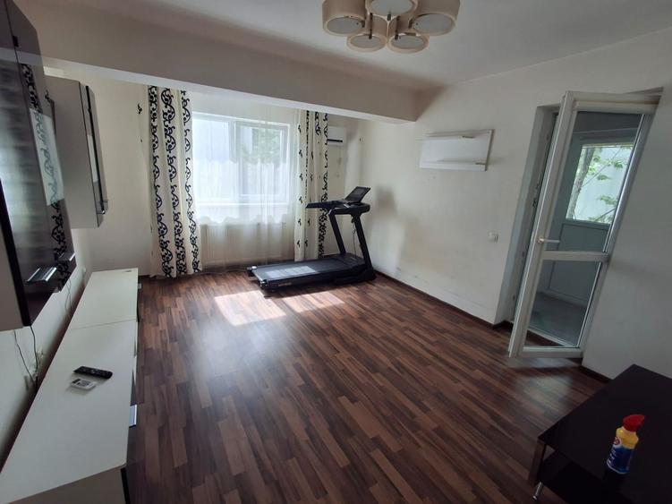Apartament 2 camere decomandat - metrou Dimitrie Leonida