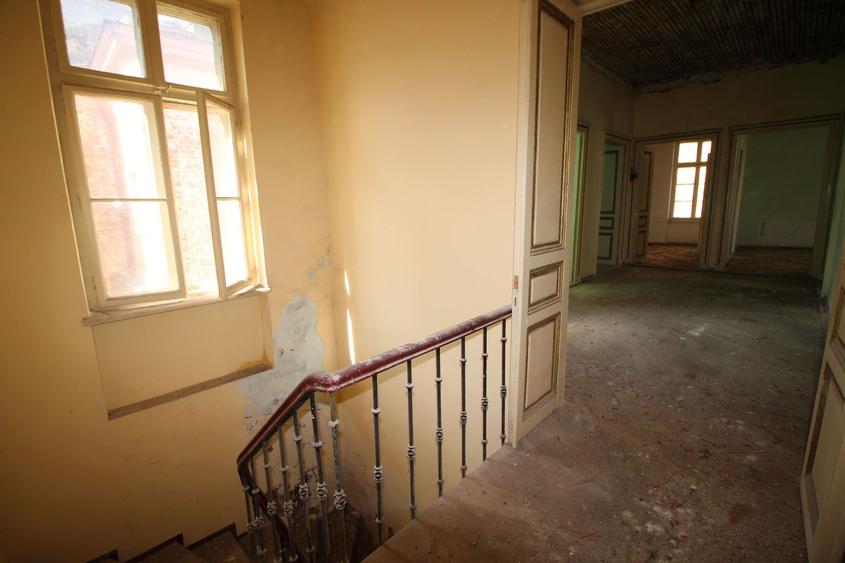 Spatiu comercial P+E zona Rosetti / 800 mp