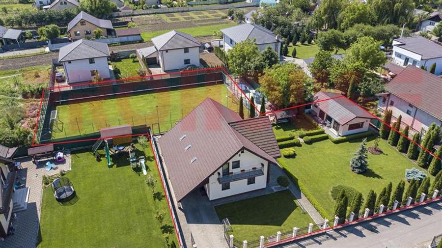 Domeniu superb - vila S+P+M si teren
