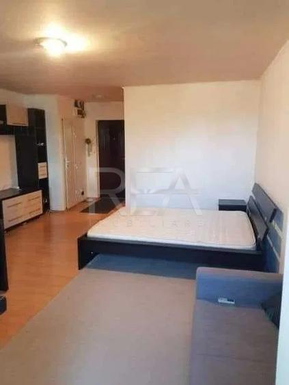 Garsonieră, Muncii, et. 3, 34 mp, metrou, renovat, anvelopat