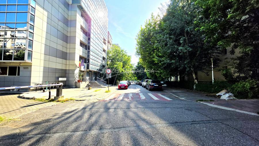 Cea mai sincera garsoniera de la Unirii: nu ascunde nici haosul! - 31