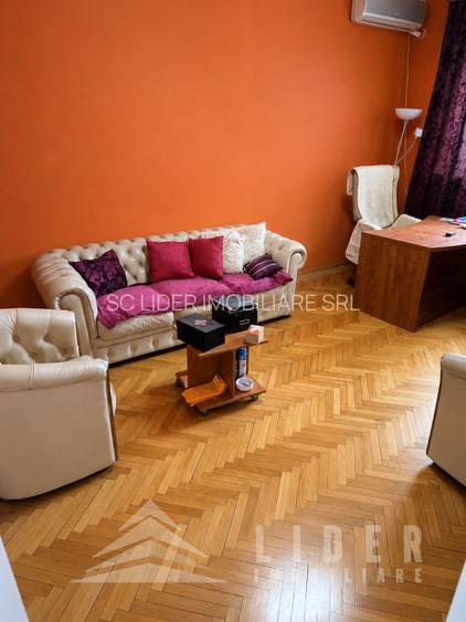 Vanzare apartament 2 camere Centru/decomandat/parcare / - 6