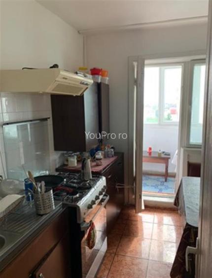 Decomandat 3 Camere Zona Complex / Centrul de Afaceri - 18