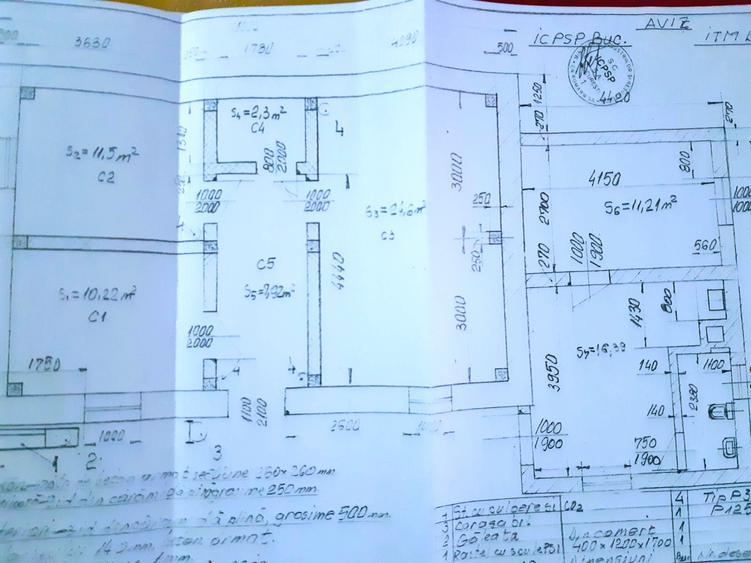 Casa singur in curte Vulcan -Central