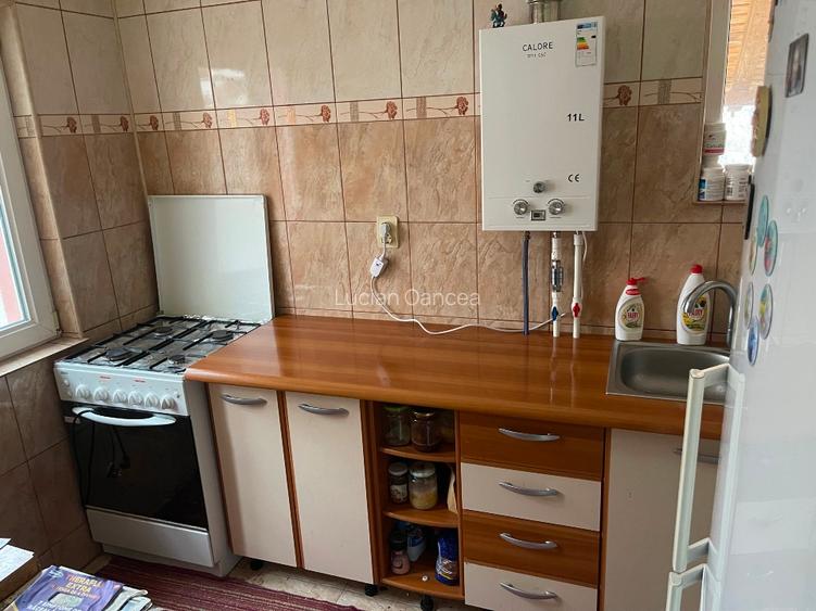 Vând casă Dp+P+M ,construcția C1 și terenul intravilan de 1265 mp - 3