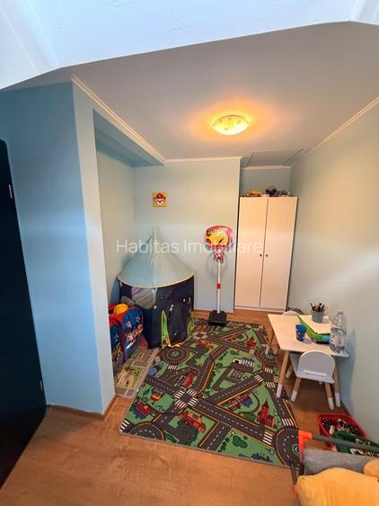 Apartament 3 camere cu scara interioara, mobilat si utilat, parcare