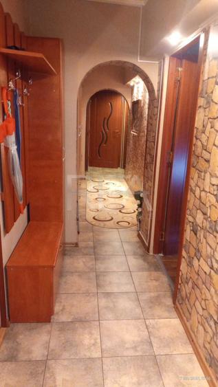 3 camere, Obor, decomandat, etaj 5, inst. schimb., metrou, anvelopat