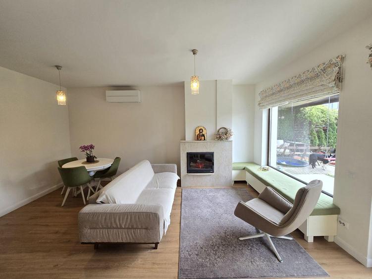 Duplex 4 camere, mobilat si utilat zona VIVO