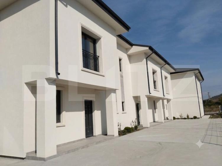 Casă tip duplex de închiriat – 136 mp, P+1, parcare și curte proprie
