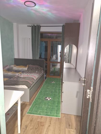 Apartament 3 camere bloc nou la cheie