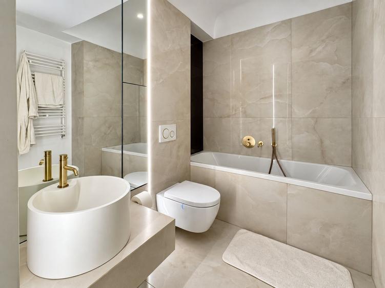 For Rent | Elegant 2-Room Apartment | Cortina North