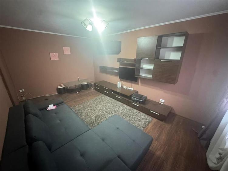 Ap 2 cam, 55 mp utili,et 3/4,zona Brailei,stare buna ,mobilat, utilat