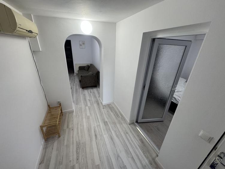 Casă cu 3 camere zona Faleză Nord, Renovată, Centrală pe gaz