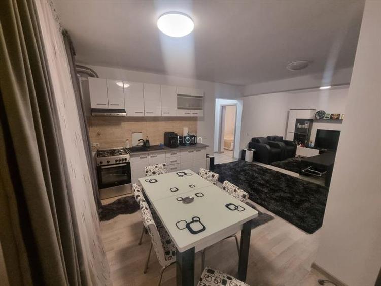 Apartament 3 camere 1 mai