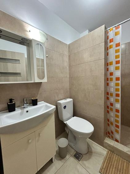 Garsonieră decomandată, complet mobilată și utilată, disponibilă imediat!