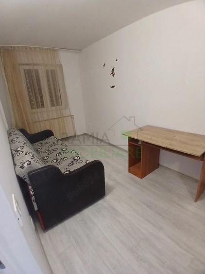 Apartament 2 camere decomandat , renovat, mobilat și utilat