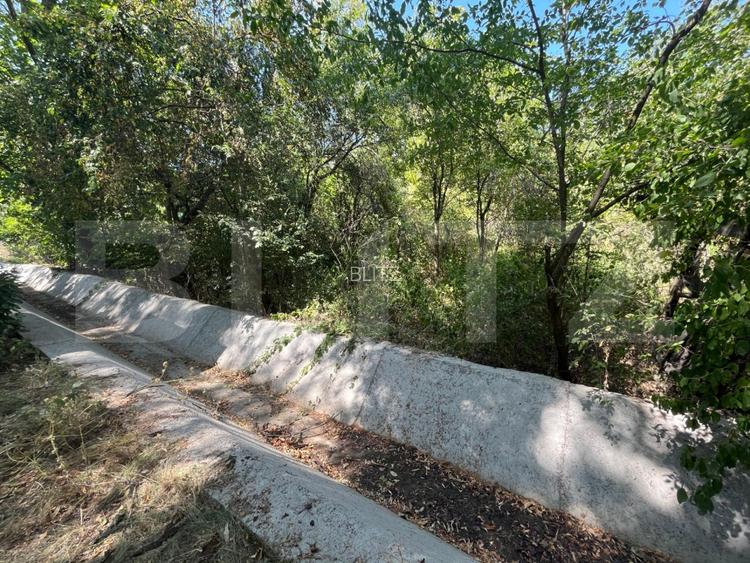 De vânzare teren intravilan de 1511 mp în Cartierul Podgoria - 2