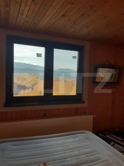 Casa de vacanță, pretabilă pentru pensiune în Moieciu