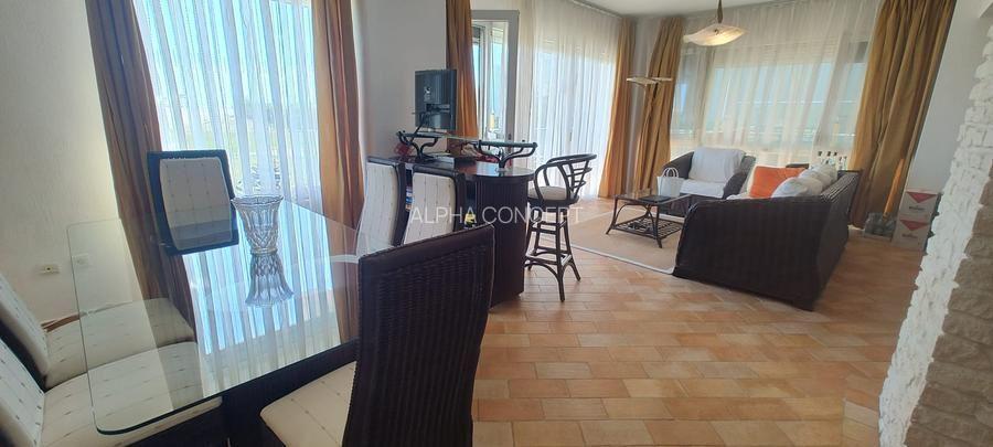 APARTAMENT DEOSEBIT VEDERE LA MARE - MAMAIA