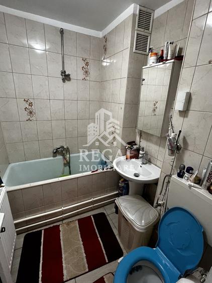Garsonieră de vânzare în exclusivitate – Vizavi de Sanitas, Bloc G1
