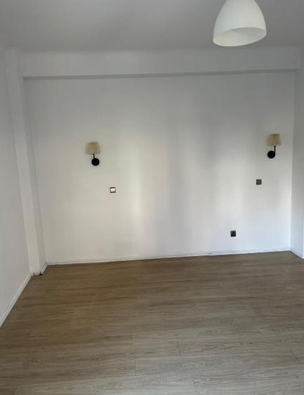 3 camere | Calea Victoriei | 4 balcoane | centrala